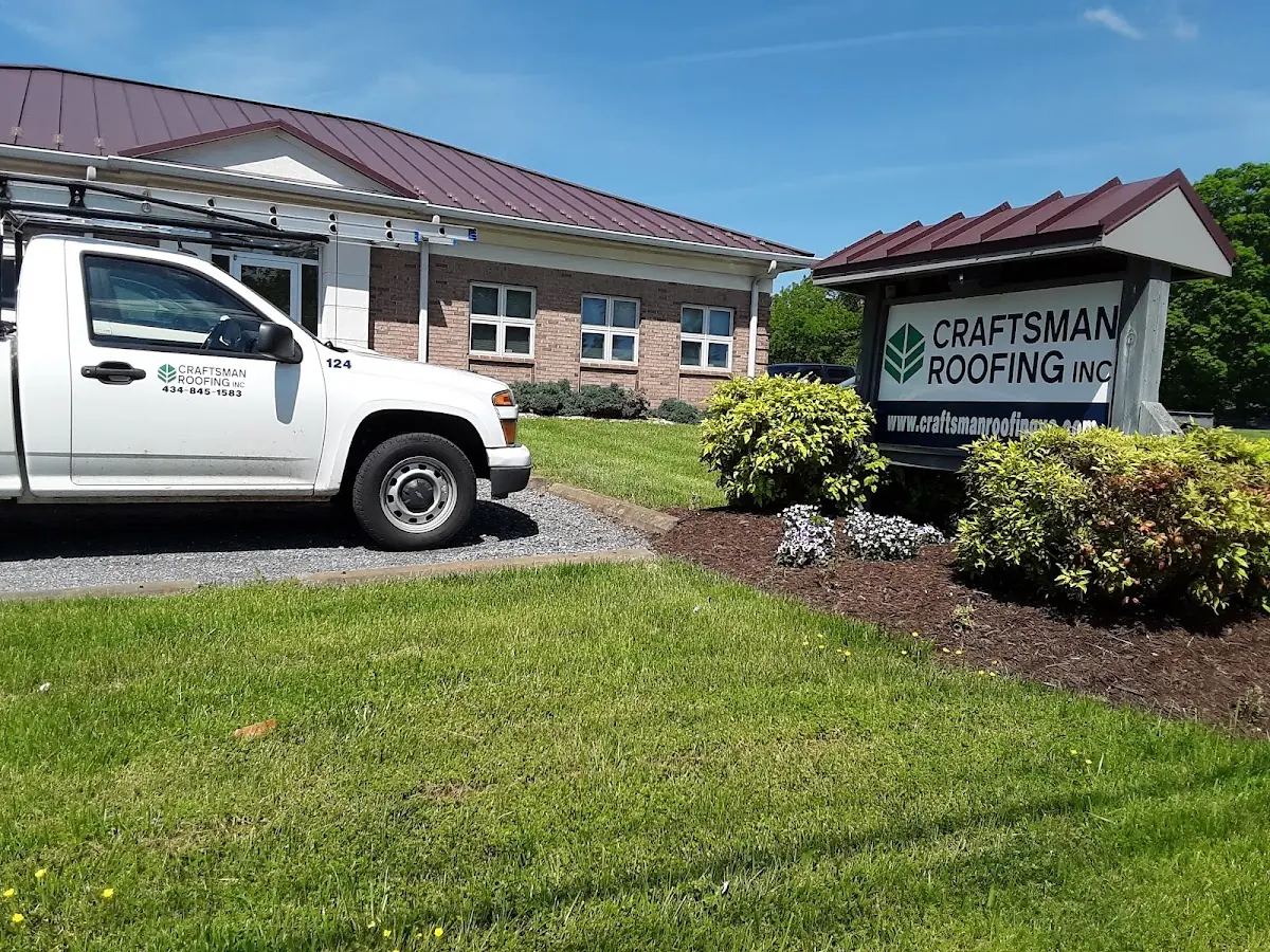 Quality Ice Dam Removal by experienced craftsmen in Military Park